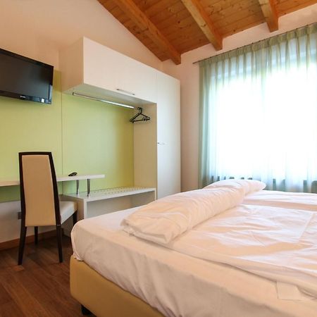 Thai Orchidee Restaurant&Rooms การ์ดา ภายนอก รูปภาพ